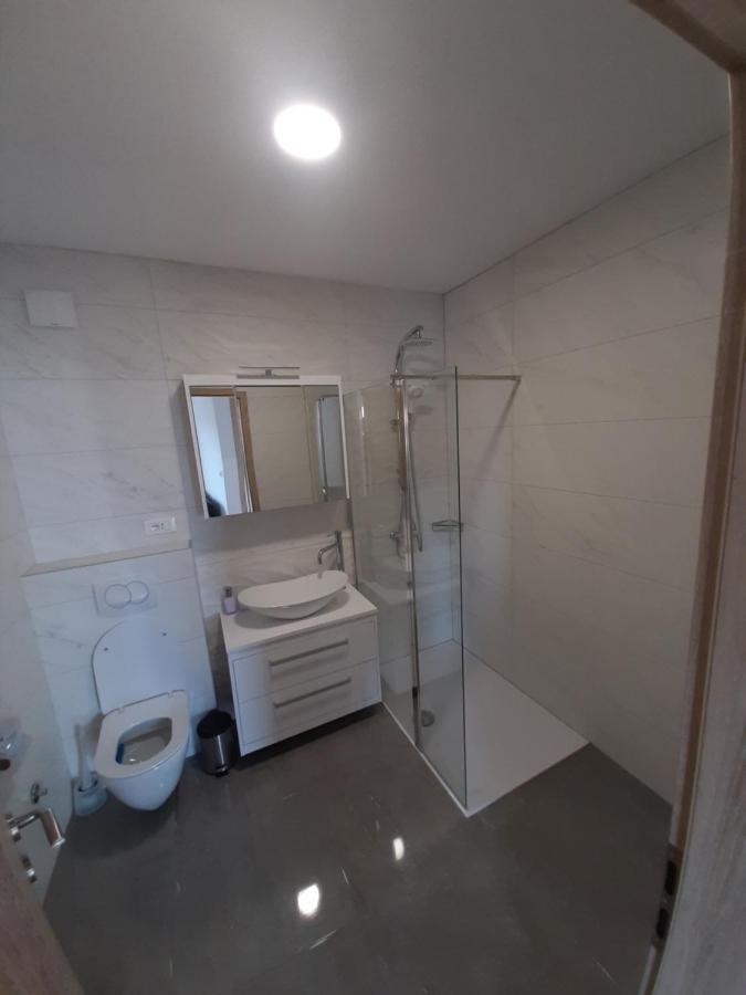 Penthaus Apartment N&M Baška Voda Eksteriør billede
