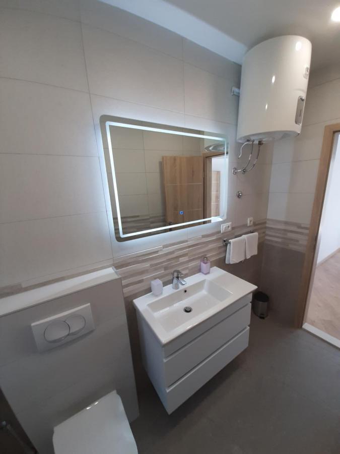 Penthaus Apartment N&M Baška Voda Eksteriør billede