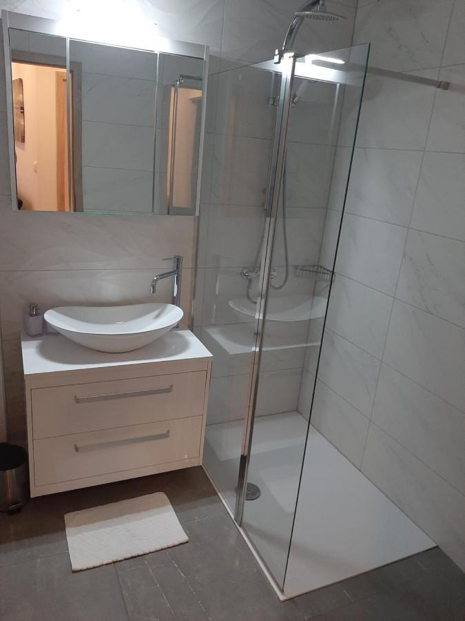 Penthaus Apartment N&M Baška Voda Eksteriør billede
